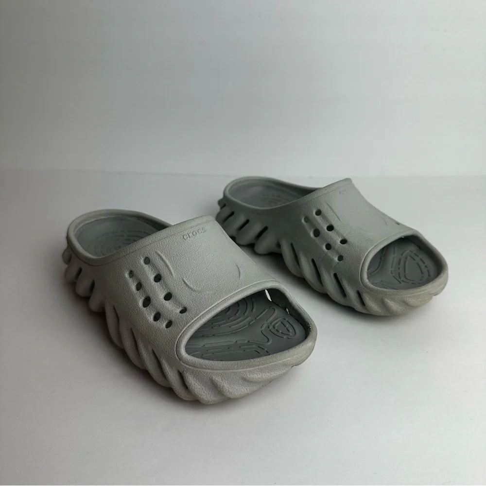 Crocs Echo Slides Junior Size 1 Shoes Gray Grey Outdoor Beach Travel Pool Summer